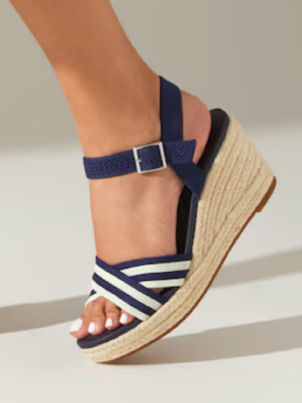 Vivaia Sally Pro round toe wedge sandals navy white braid espadrilles size 42